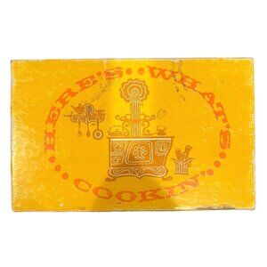 VTG New Here's What's Cooking W Chickens Mixed W Others Recipe Index Cards W Box